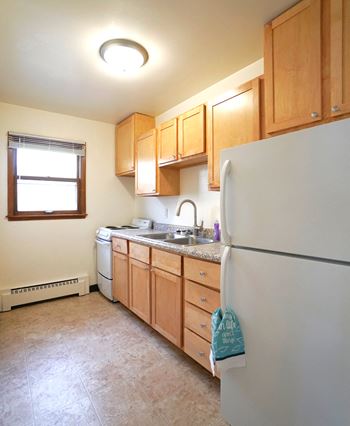 Adrian place kitchen